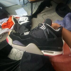 Jordan 4's Retro Breds